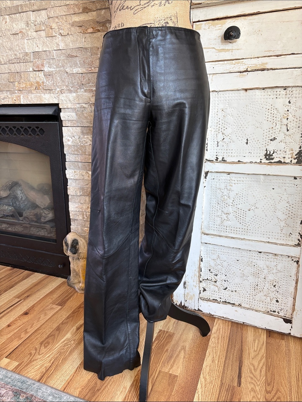 Vintage Wilson’s Leather Maxima black leather straight leg pants no pocket zip